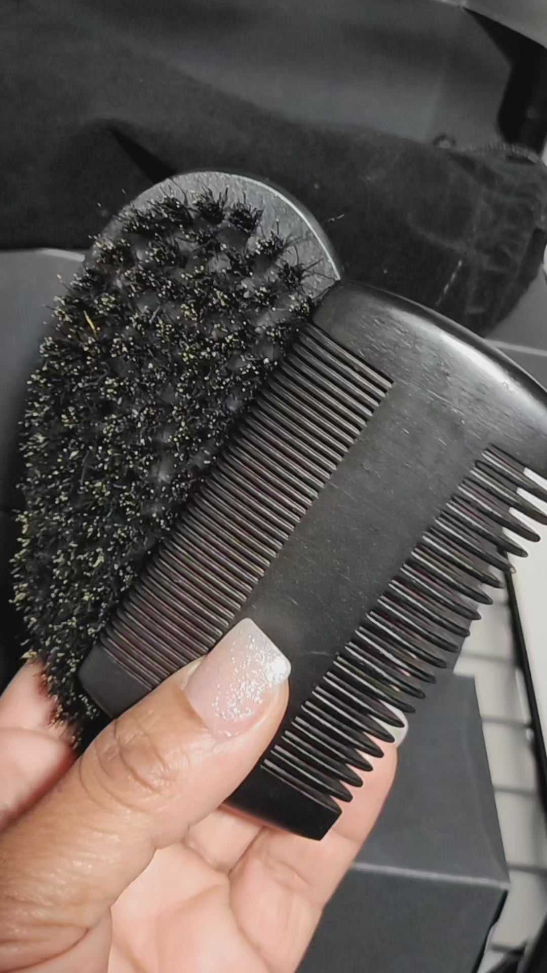 Brush & comb