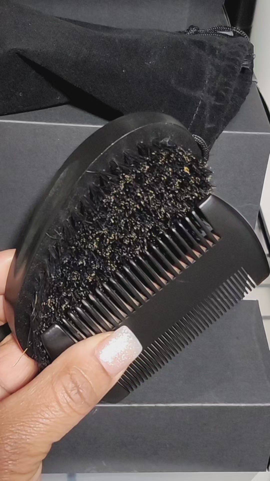 Brush & comb
